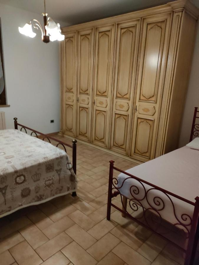 Appartamento Alba Locazione Turistica Spoleto Luaran gambar